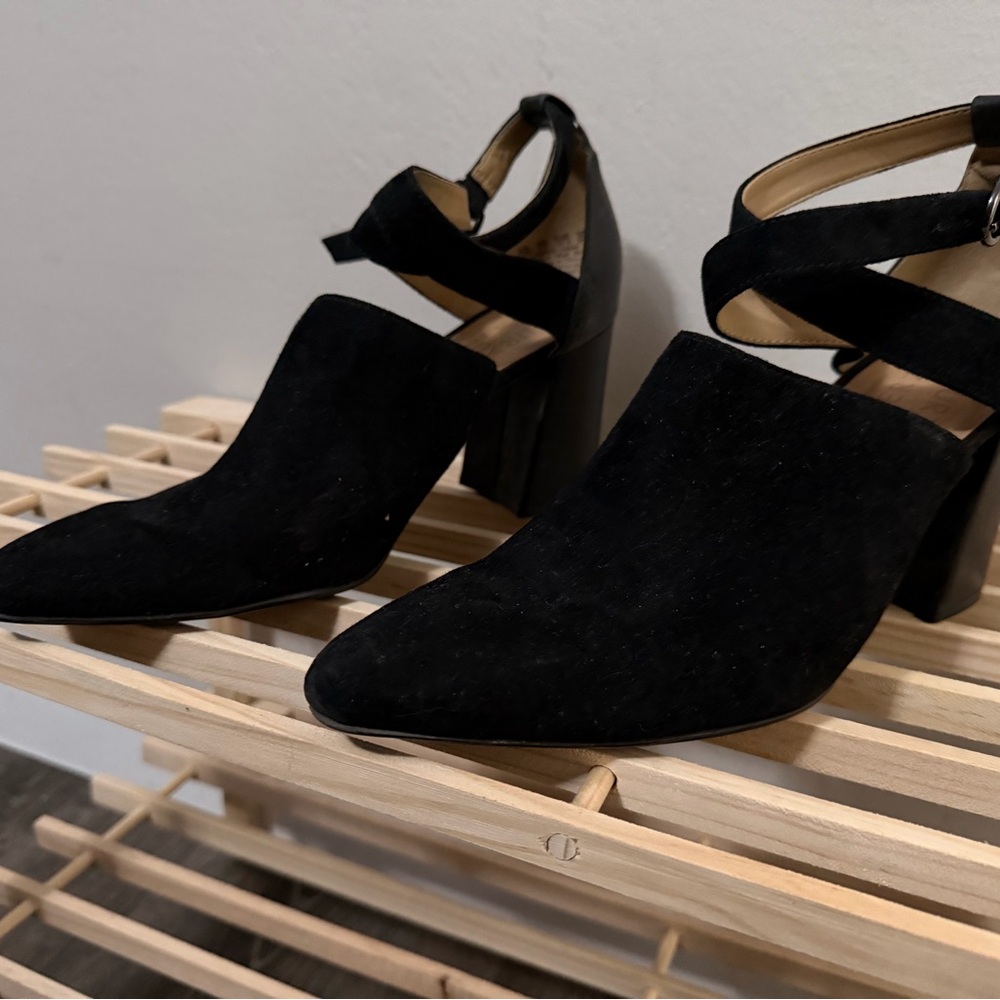 Ann Taylor Black Suede Pointed Toe Block Heel Women's Shoes